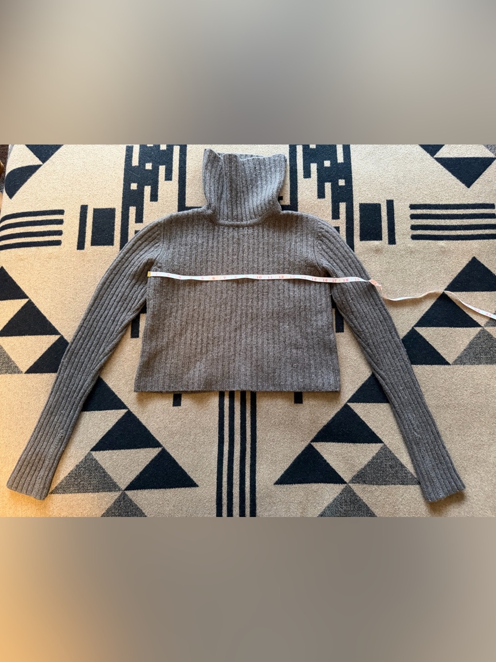 Vintage J Crew Cropped 100% Wool Turtleneck